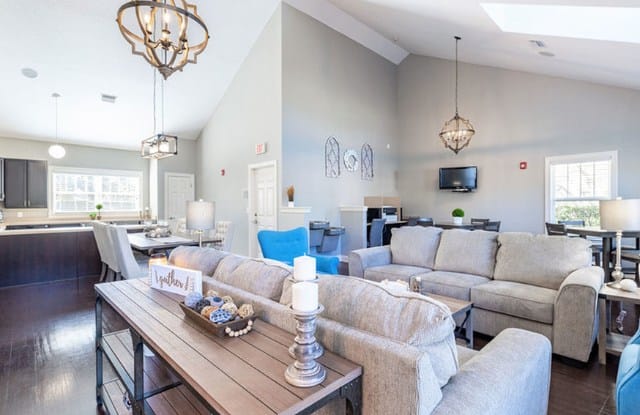 Big Oaks Apartment Homes photos photos