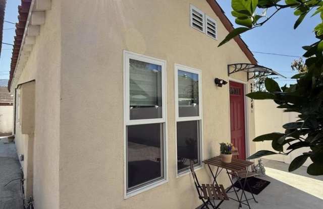 2854 Canada Boulevard photos photos
