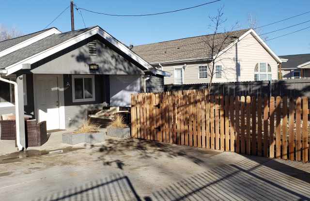 2525 West 65th Place photos photos