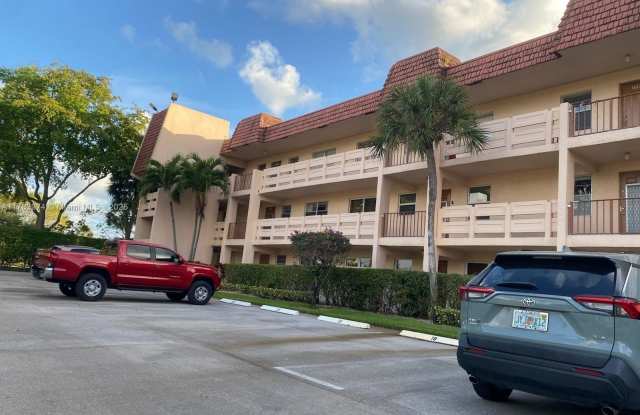 14721 Bonaire Blvd photos photos