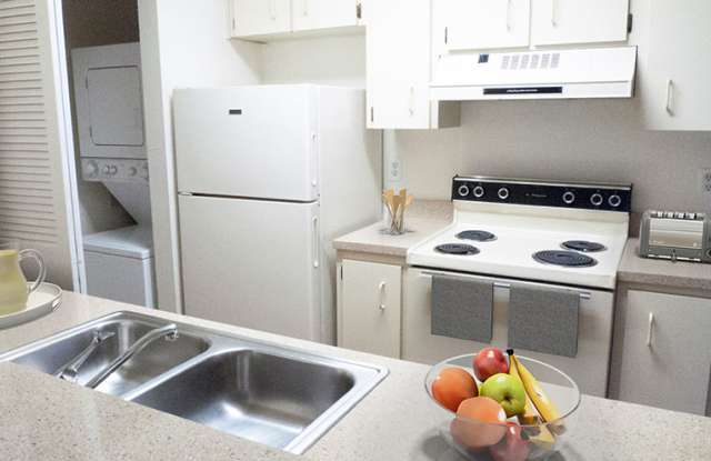 Paddock Place Apartments Gallery 4