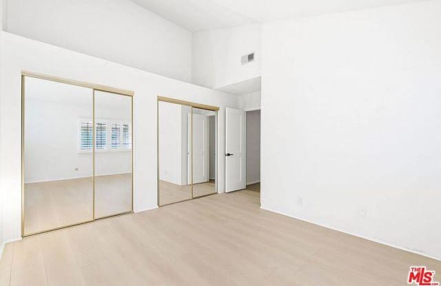 4345 Canoga Avenue photos photos