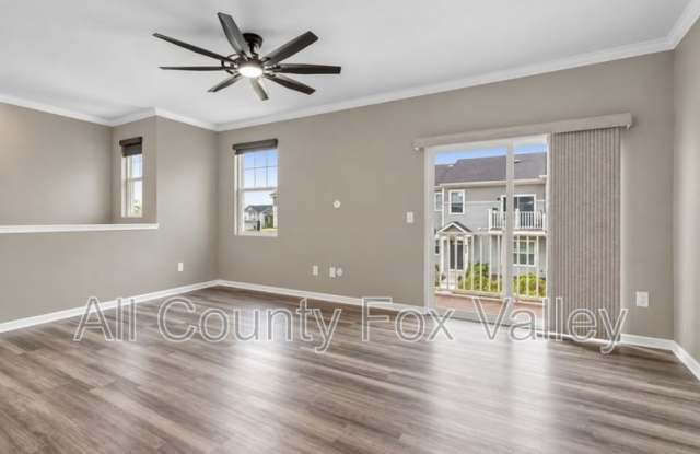 504 Comstock Road Gallery 3
