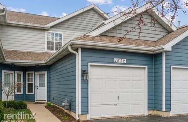 1622 Woodhaven ct 1622 - 1622 Woodhaven Court, Mundelein, IL 60060