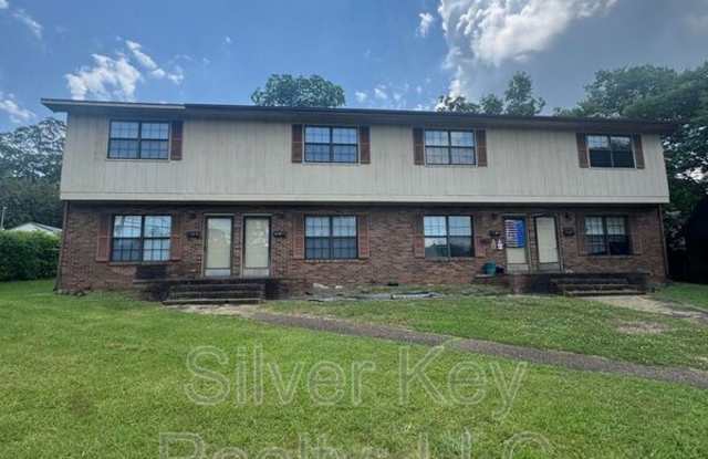 611 Ingleside Ave photos photos