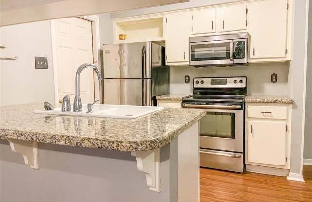 4608 Treadgold Lane Gallery 2