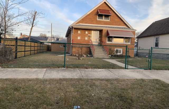 5011 S Latrobe Avenue photos photos