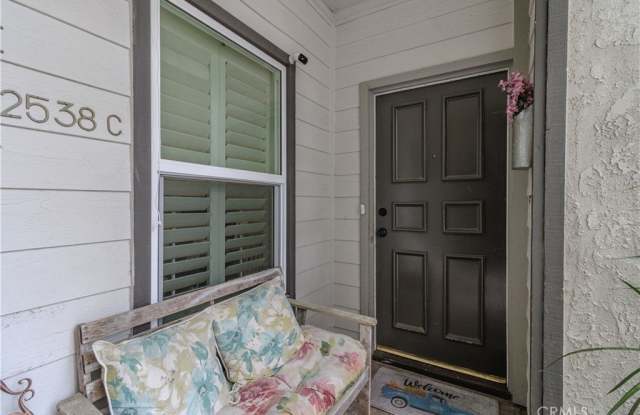 2538 W Macarthur Boulevard photos photos