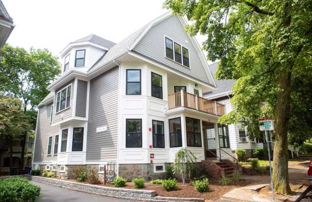 Fantastic Allston 4-bed, 2-bath photos photos