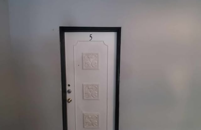 107 S Church St #5-CK Gallery 2