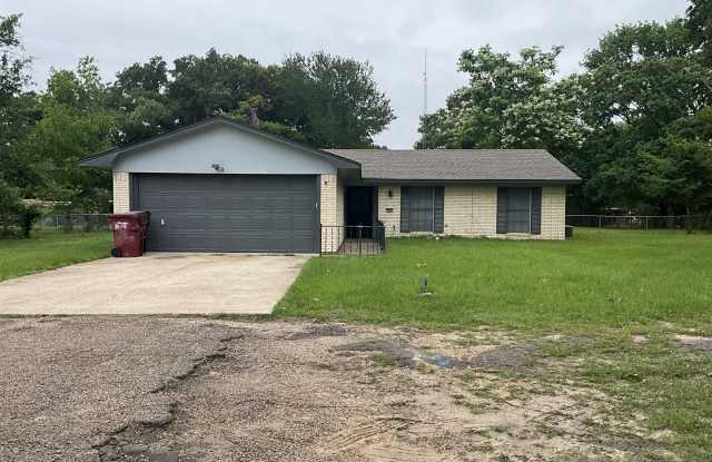 900 West State Highway 243 photos photos