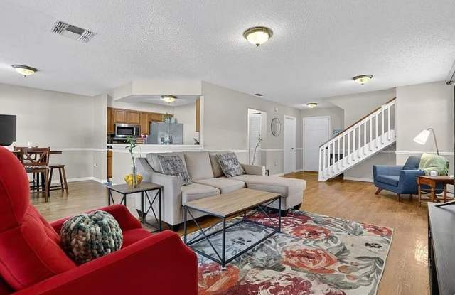 5215 Corvette Drive Gallery 1