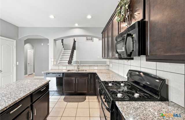 8205 Angelo Loop Gallery 3