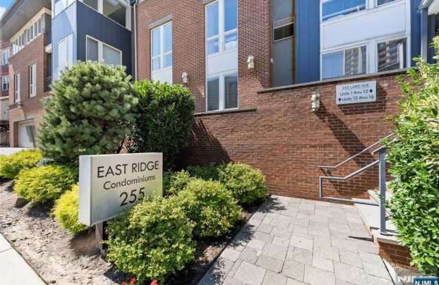 255 Laird Avenue C0009 photos photos