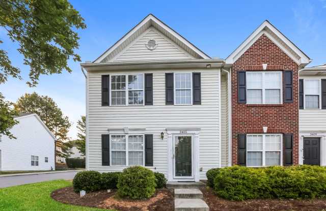 Beautiful Townhome Available for Rent photos photos