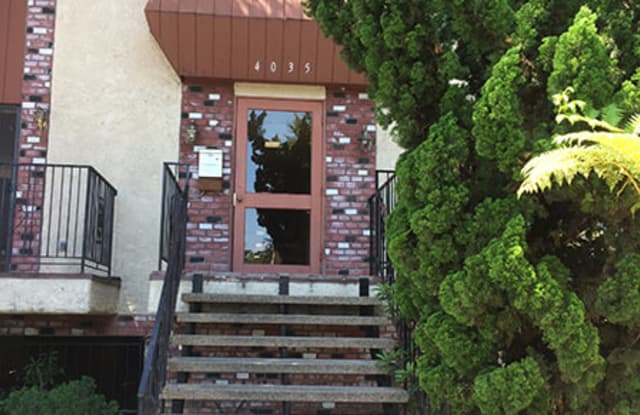 4035 McLaughlin Ave photos photos