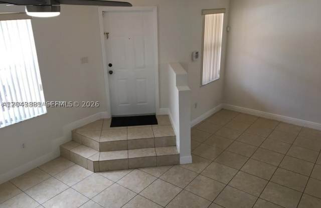 24355 SW 109th Ct Gallery 2