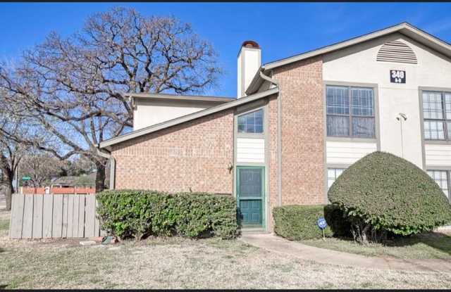 340 W Harwood Road Gallery 2