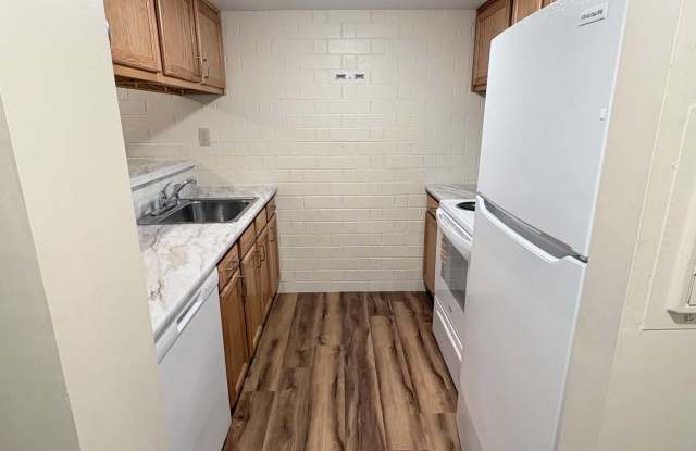 38405 North Ln Gallery 1