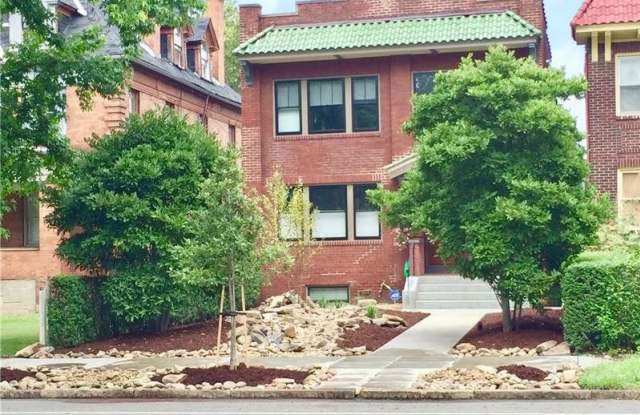 6931 Thomas Bl - 6931 Thomas Boulevard, Pittsburgh, PA 15208