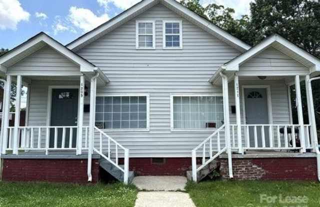 1211 W Bank Street photos photos