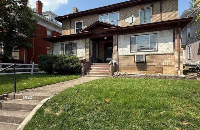 1566 Quarrier Street photos photos