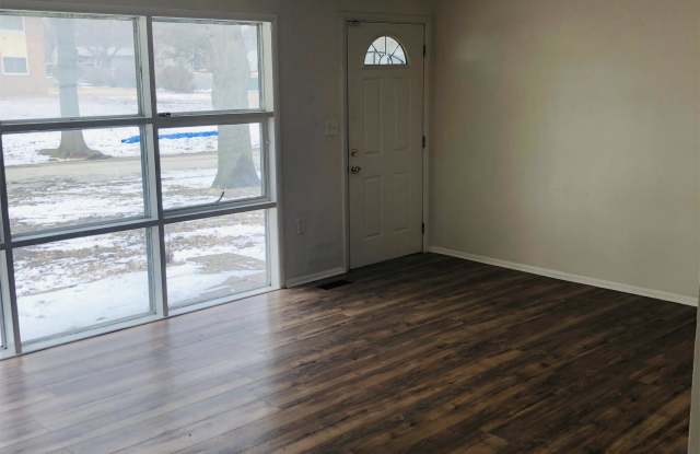 7311 East 111th Terrace Gallery 3