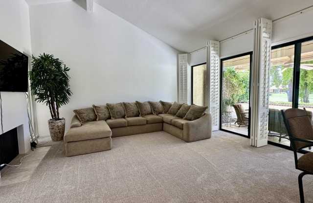239 Santa Barbara Circle Gallery 3