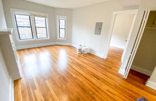 4617 North Ashland Avenue photos photos