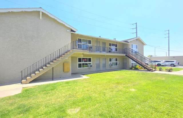 2334 East Santa Fe Avenue - 4 Gallery 2