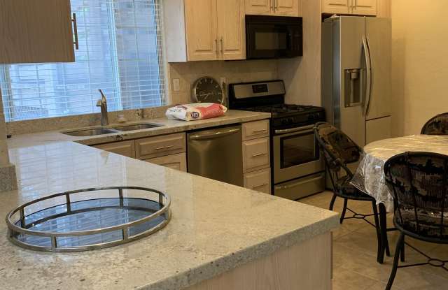 7246 Milne Lane - 7246 Milne Lane, Cottonwood Heights, UT 84047