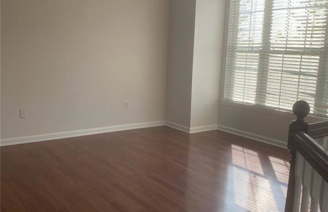 13364 Golden Gate Drive W Gallery 3