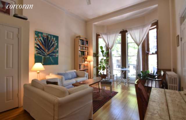 170 State Street Gallery 4
