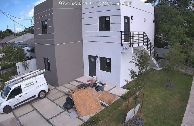 2146 NW 69th Ter - 2146 Northwest 69th Terrace, Gladeview, FL 33147