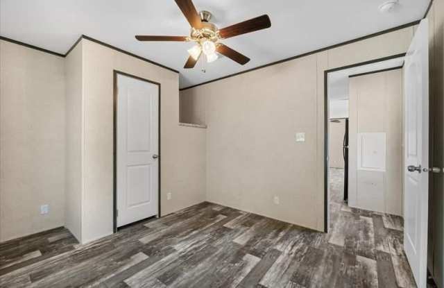 125 Southland Court Gallery 3