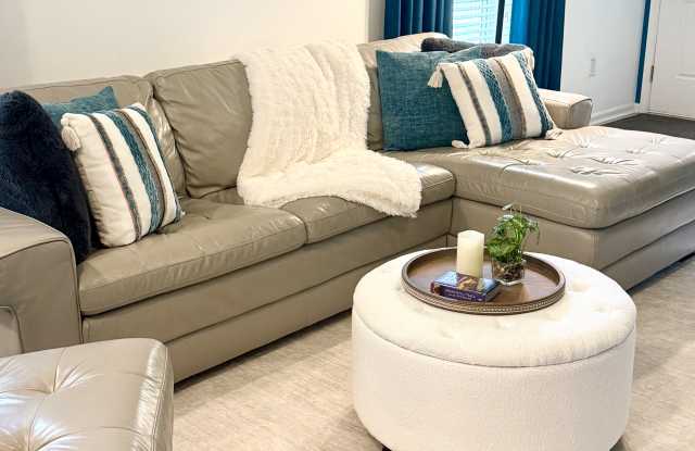 12703 Geneva Glade Drive Gallery 1