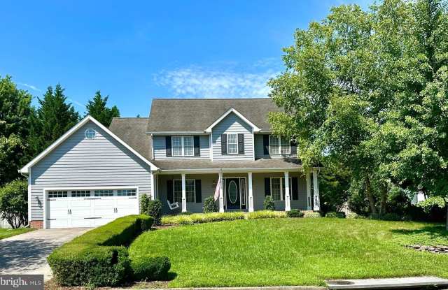 204 FAIRFIELD DRIVE photos photos