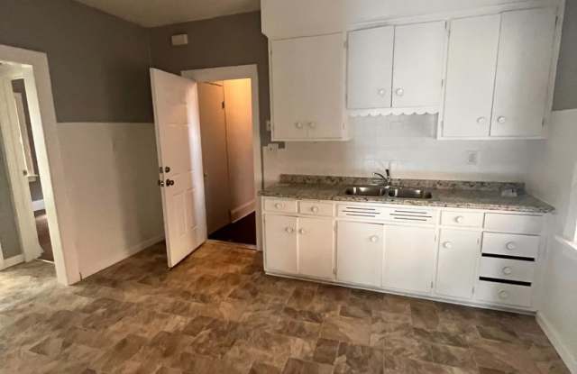 798 ALHAMBRA photos photos