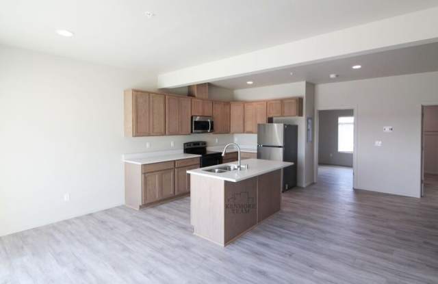1200 N. 8th photos photos