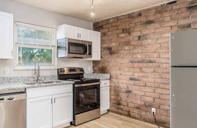 721 Reinhard Avenue - B photos photos