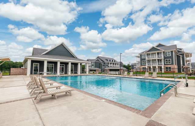 Shadow Creek West New Apartments Gallery 3