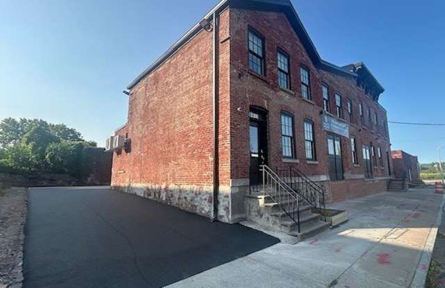 110 Hotel Street unit: 2 photos photos