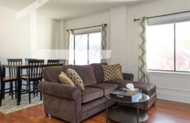 Nice 1 bed plus office in Newton photos photos