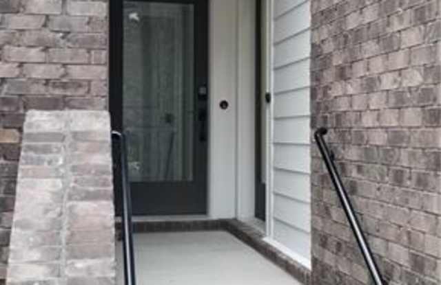 383 Pratt Drive Gallery 3