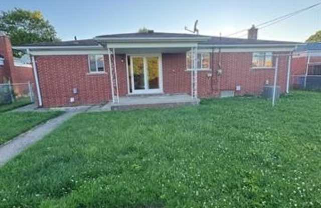 24742 BLACKMAR Avenue Gallery 2