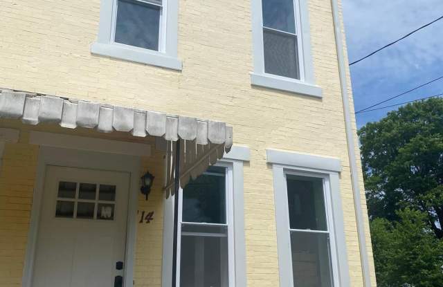 114 ROBERTSON AVENUE photos photos