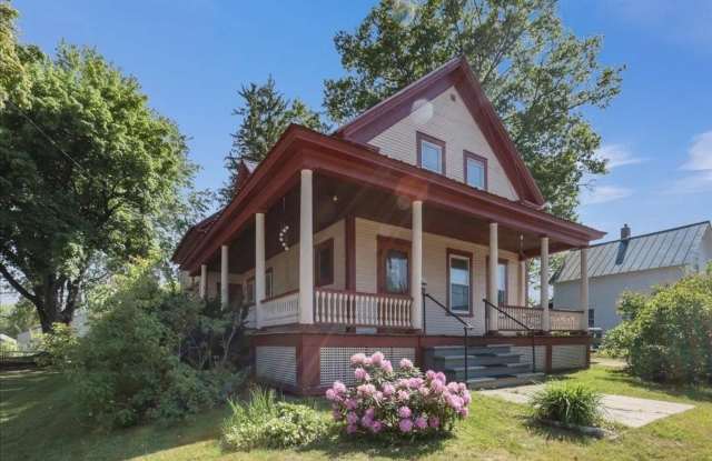 Charming 3BR House in Rutland photos photos