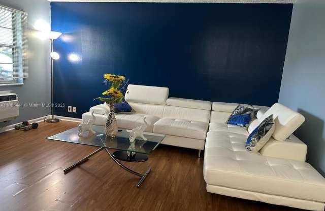 1733 3rd Ave N photos photos