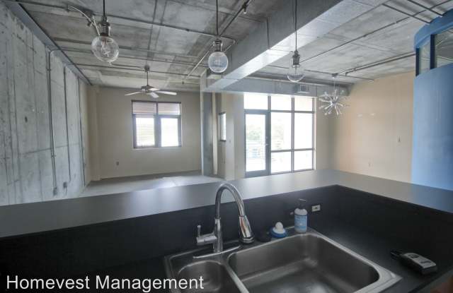 10 N. Summerlin Avenue #5 Gallery 3