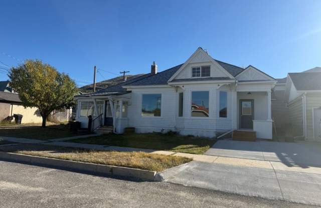215 West 5th Street - 215 West 5th Street, Anaconda-Deer Lodge, MT 59711